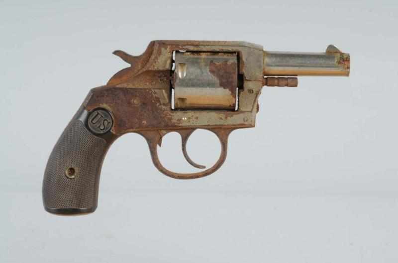 Appraisal: US Revolver Description cal This is made by US Revolver