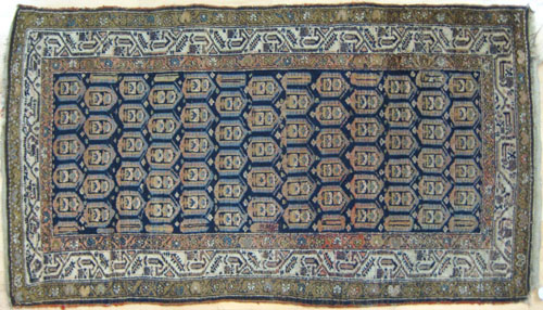 Appraisal: Hamadan throw rug ca with boteh designs on a navy