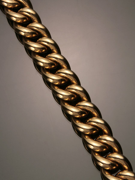 Appraisal: Italian -Karat Yellow-Gold Bracelet Weight dwt Length inches cm Width