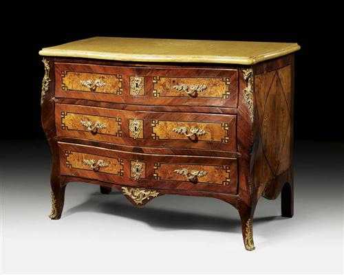 Appraisal: CHEST OF DRAWERS late Louis XV France th century Amaranth