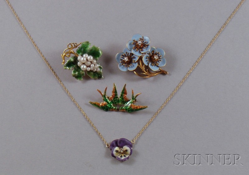 Appraisal: Four Art Nouveau kt Gold and Enamel Jewelry Items three