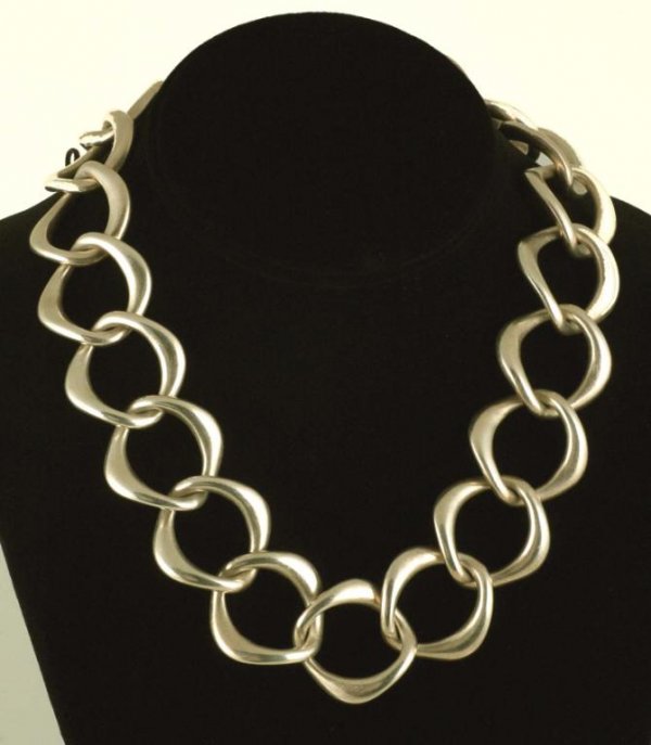 Appraisal: A heavy necklace of free form links The clasp marked