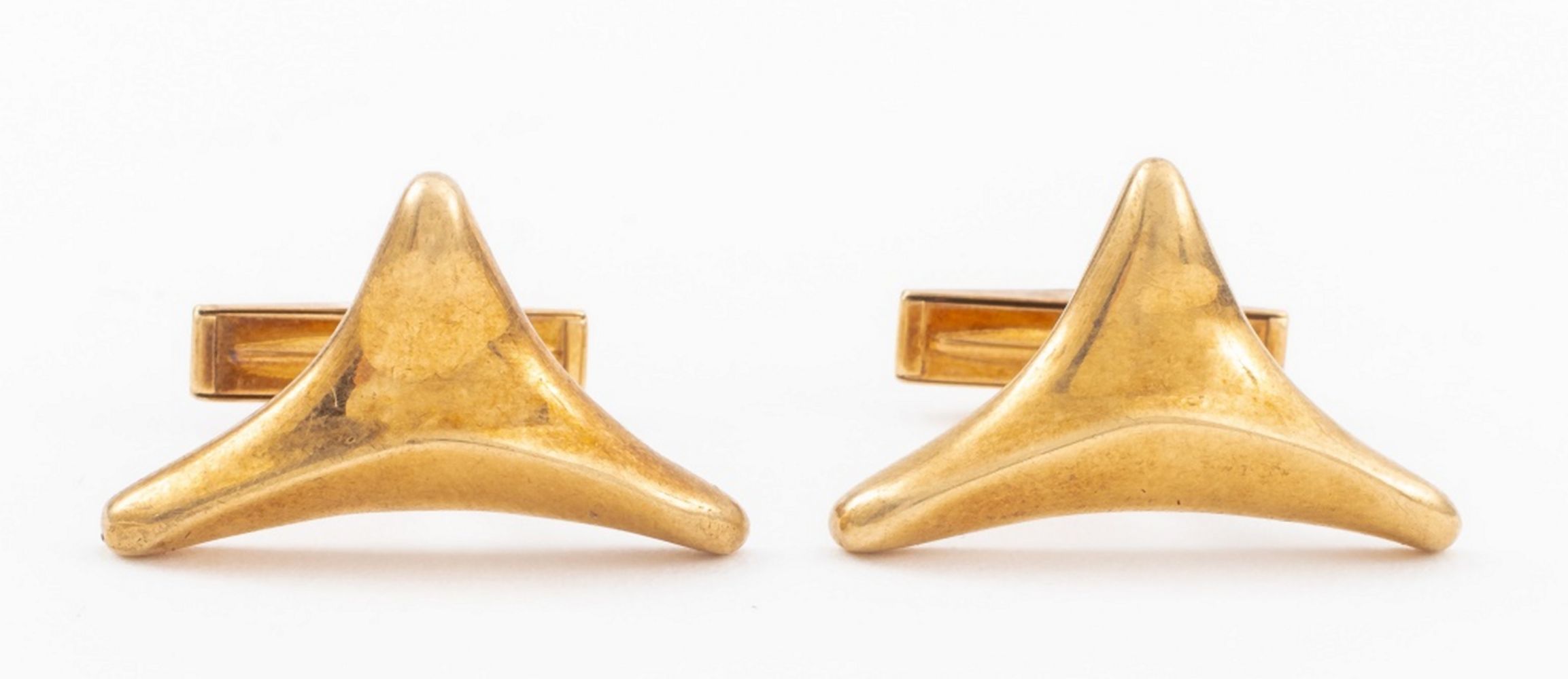 Appraisal: LORE K YELLOW GOLD MODERNIST CUFFLINKS Vintage LORE K yellow