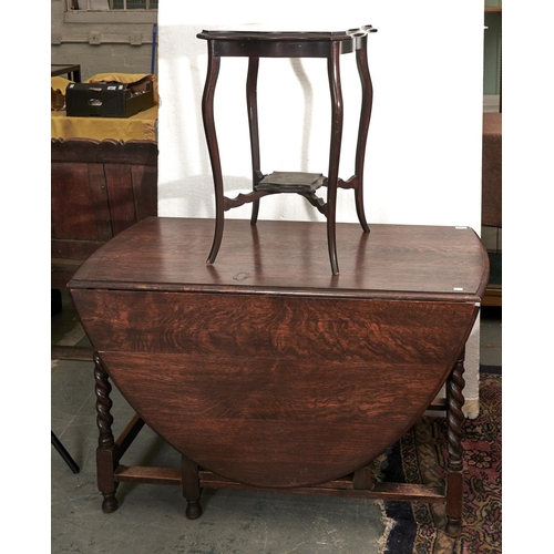 Appraisal: An oak gateleg table early th c with oval top