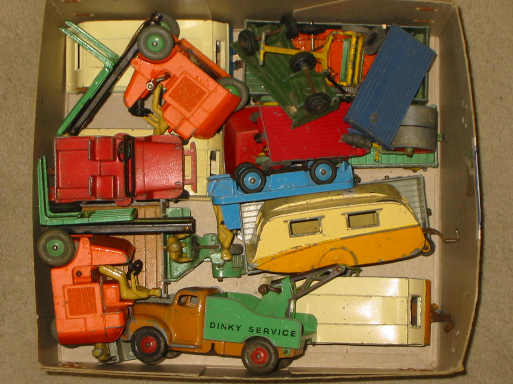 Appraisal: Twenty two post war Dinky models mainly Commercial playworn