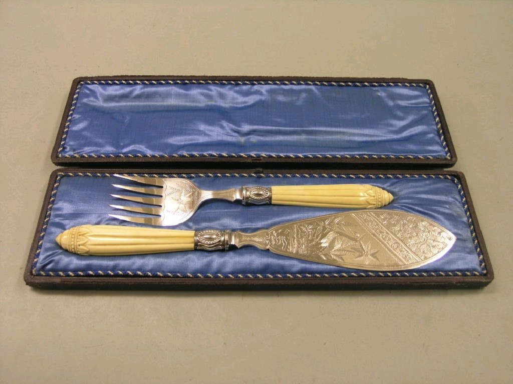 Appraisal: A good pair of late Victorian silver plated fish servers