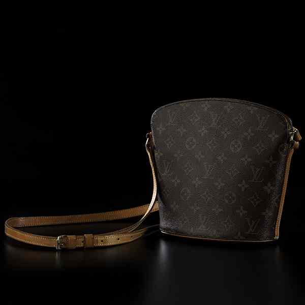 Appraisal: Louis Vuitton Monogram Shoulder Bag French a Louis Vuitton pebble