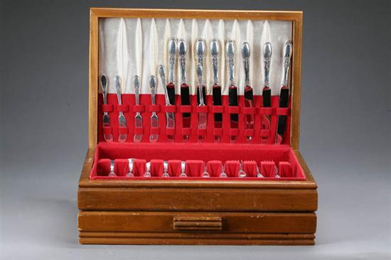 Appraisal: SIXTY-NINE PIECES OF STERLING FLATWARE Sixty-three pieces are Towle Old