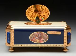 Appraisal: Reuge Bird in a Snuff Box Automaton Sings and articulates