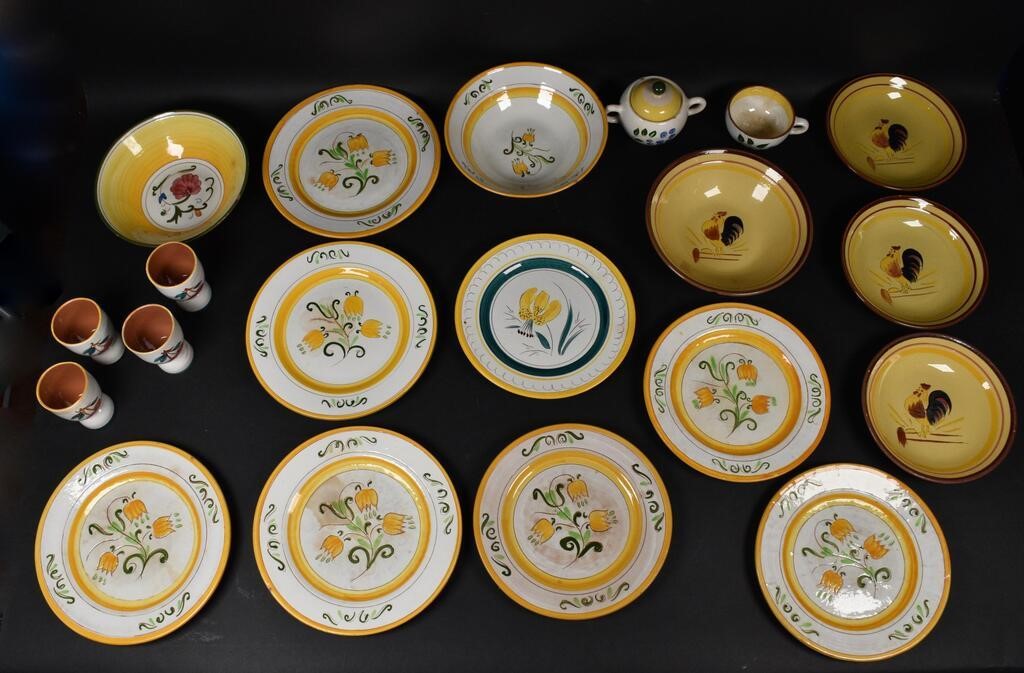 Appraisal: pieces Stangl pottery dinnerware including Terra Rose dinner plates Terra