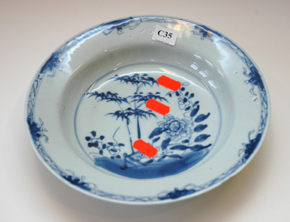 Appraisal: TH CENTURY CHINESE EXPORT WARE BOWL