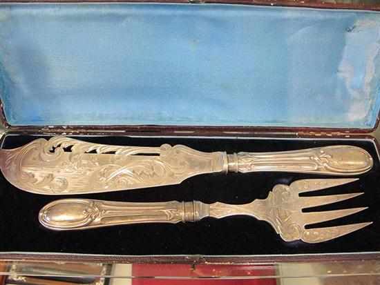 Appraisal: BOXED PAIR OF EARLY TH CENTURY SILVER PLATE FISH SERVERS