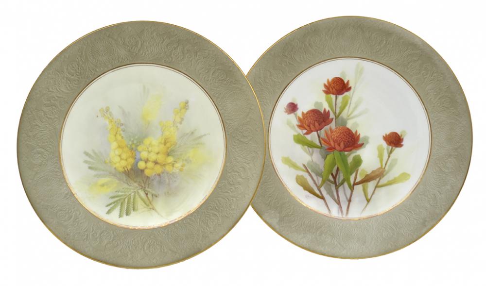 Appraisal: TWO ROYAL WORCESTER AUSTRALIAN WILDFLOWER SERIES PORCELAIN PLATES Waratah signed