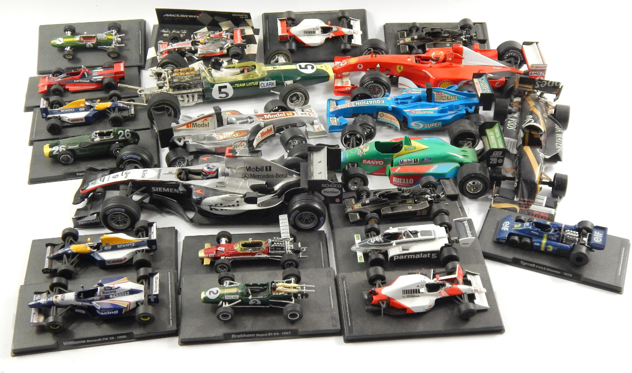 Appraisal: Fifteen Minichamps Grand Prix cars and seven larger models