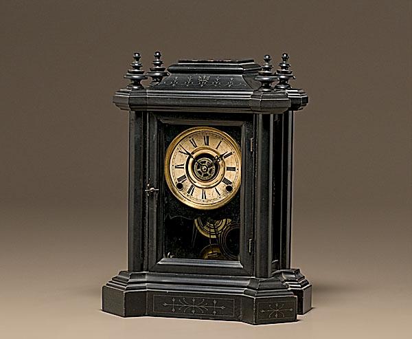 Appraisal: INGRAHAM DOMINO SHELF CLOCK American ca Eight day time strike