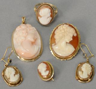 Appraisal: Six piece cameo lot including coral cameo medallion brooch pair