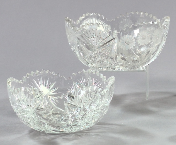 Appraisal: Two American Brilliant-Cut Glass Berry Bowls the first in Snowflake-and-Hobstar