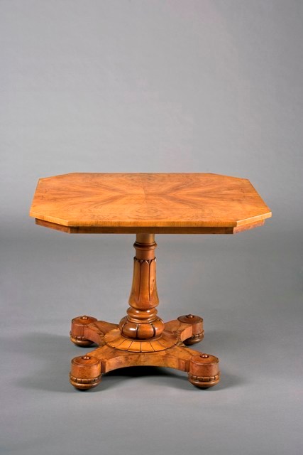 Appraisal: A George IV walnut centre table in the manner of