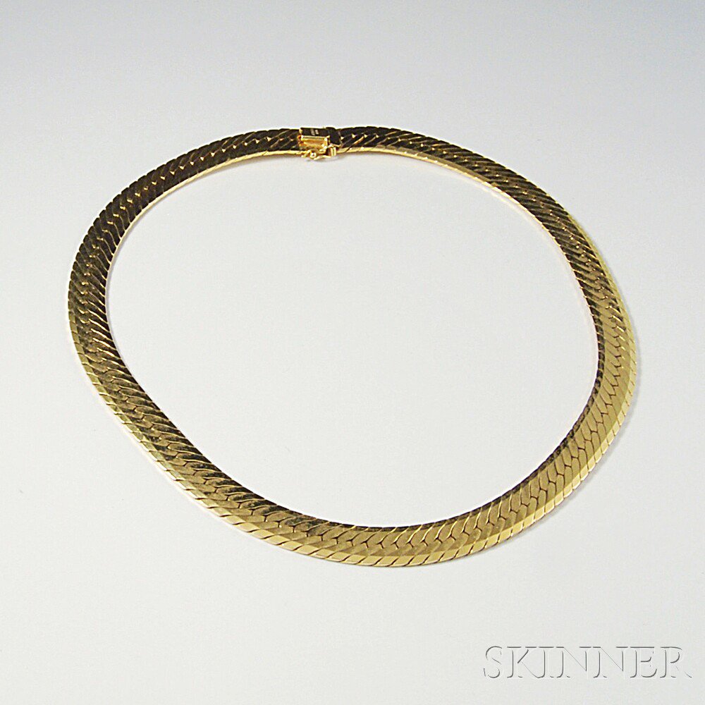 Appraisal: kt Gold Wide Herringbone Necklace lg in dwt Estimate -