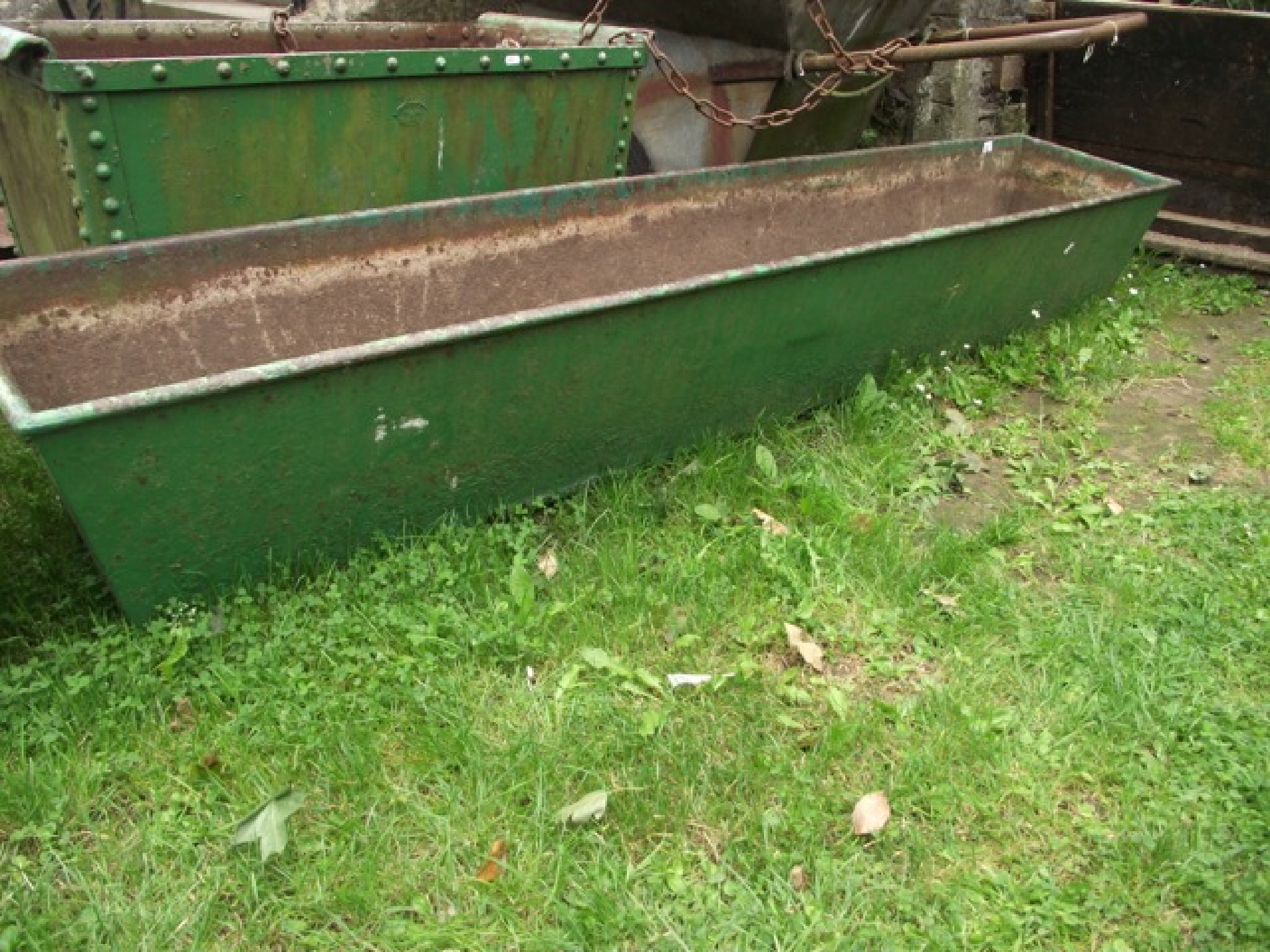 Appraisal: A vintage cast iron trough of rectangular and tapered form