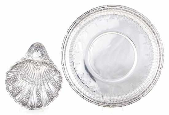 Appraisal: Gorham sterling tray and shell-shaped dish dated round tray with