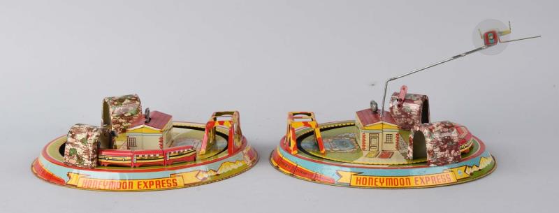 Appraisal: Lot Of Marx Honeymoon Express Tin Litho Toys Included is