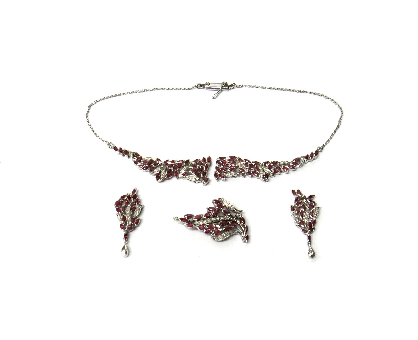 Appraisal: A ruby and diamond set necklace two ruby and diamond