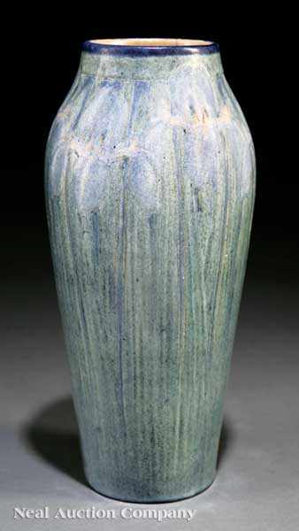 Appraisal: A Newcomb College Art Pottery Semi-Matte Glaze Vase decorated by