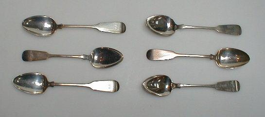 Appraisal: A set of six Victorian silver fiddle pattern teaspoons Glasgow