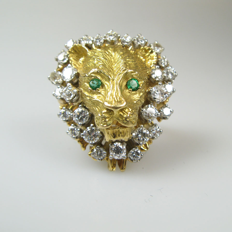 Appraisal: k Yellow Gold Ring formed as a lion s head