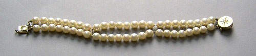 Appraisal: K gold and pearl bracelet