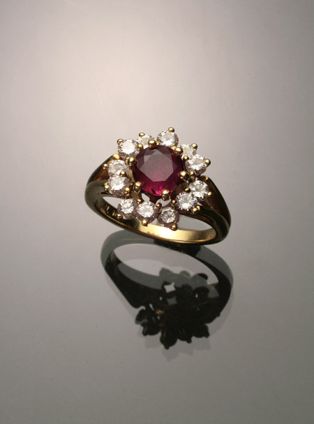 Appraisal: -Karat Yellow-Gold Ruby and Diamond Dinner Ring Set with one