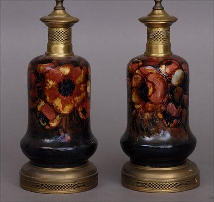 Appraisal: PAIR OF MOORCROFT TABLE LAMPS In the 'Anemone' pattern overall