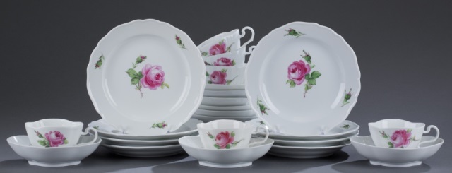 Appraisal: Meissen Rose Partial Luncheon Set pieces including eight lunch plates