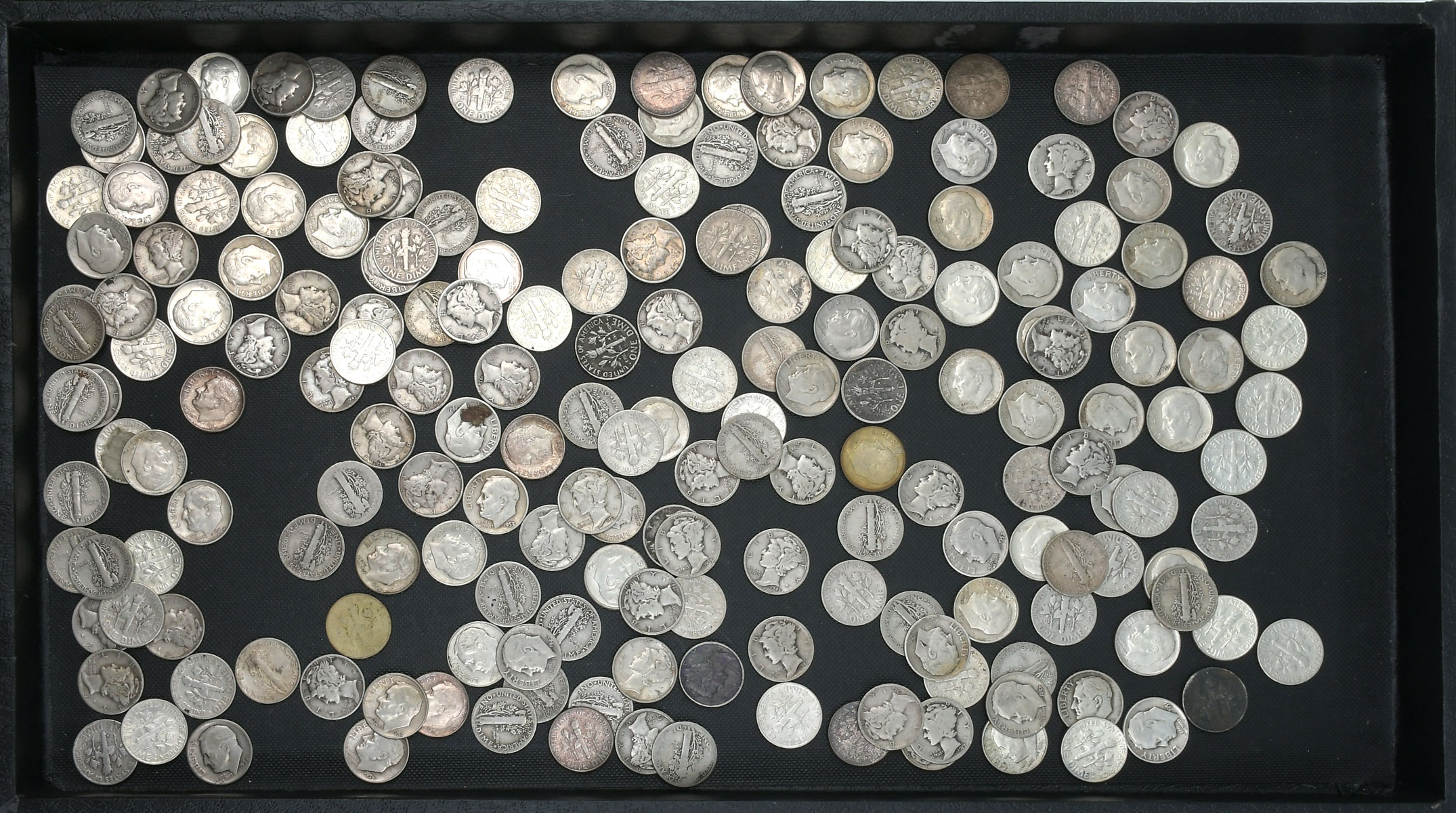 Appraisal: PC UNITED STATES SILVER DIME COLLECTION Comprised of Mercury Roosevelt