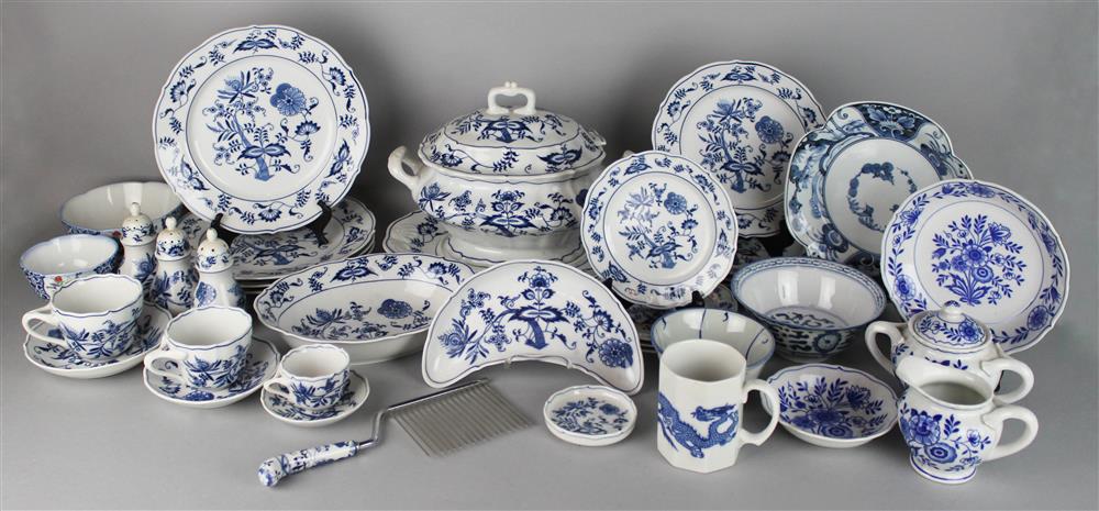 Appraisal: BLUE DANUBE PORCELAIN PART SERVICE AND A QUANTITY OF OTHER