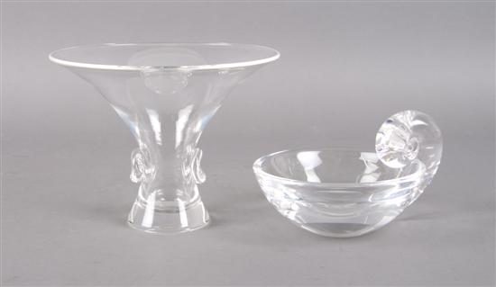 Appraisal: A Steuben Glass Vase and Nut Dish Height of tallest