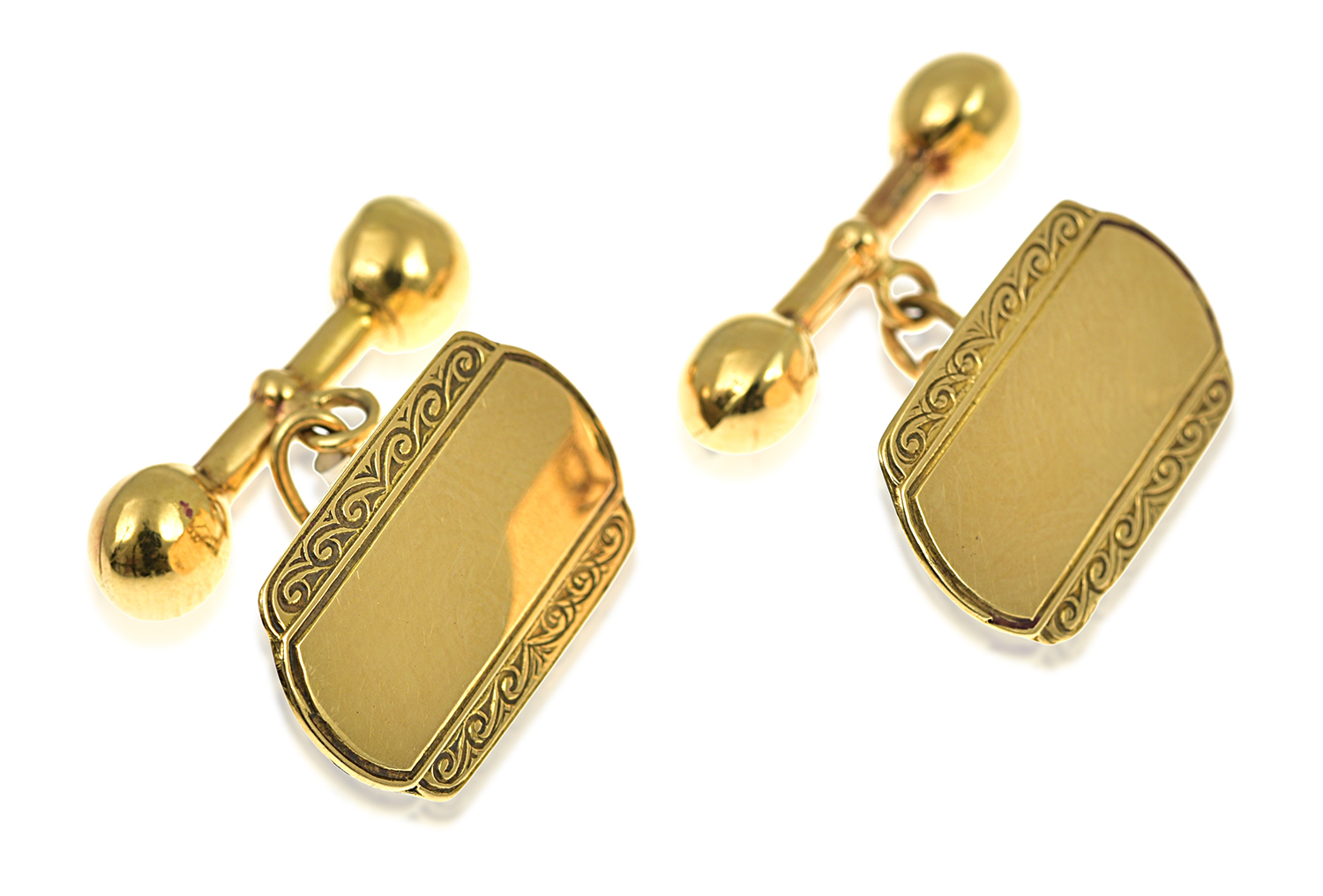 Appraisal: A PAIR OF GOLD CUFFLINKS Each panel having polished and