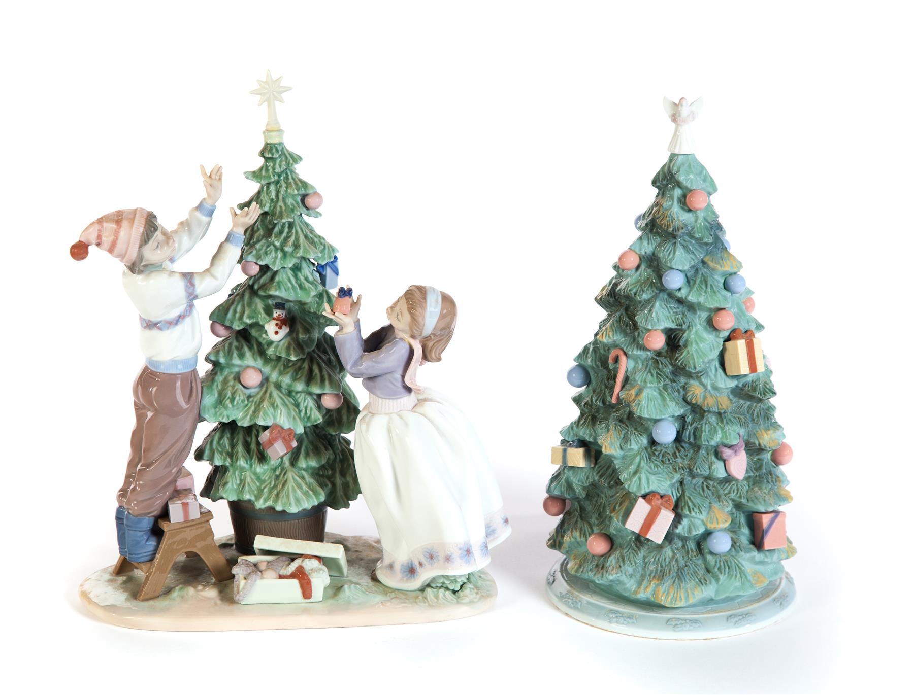 Appraisal: TWO CHRISTMAS-THEMED LLADRO FIGURE GROUPS Spain th century High glaze