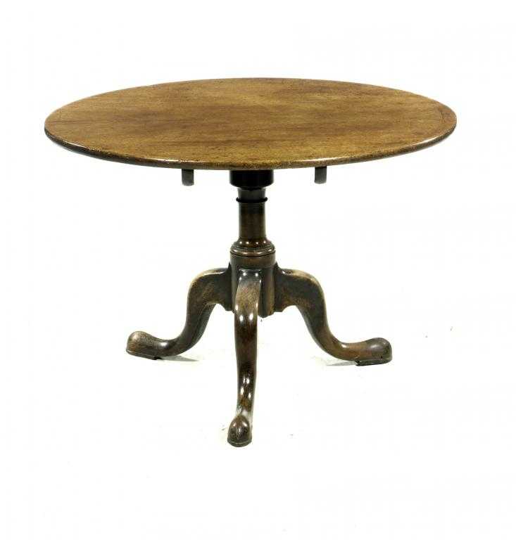 Appraisal: A GEORGE III MAHOGANY TRIPOD TABLE with circular top on