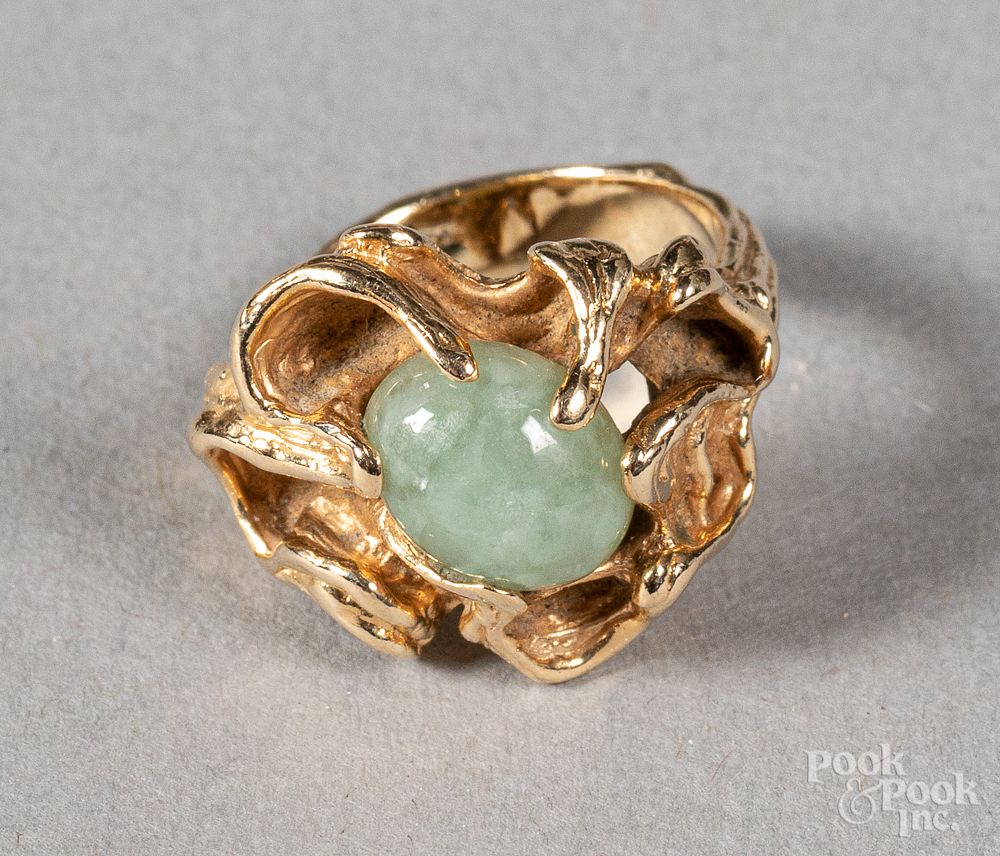 Appraisal: K gold and jadeite ring K gold and jadeite ring