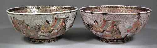 Appraisal: A pair of oriental porcelain bowls in the ''Satsuma'' style