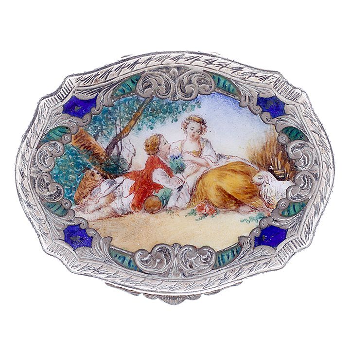 Appraisal: Italian and Enamel Compact An silver and enamel compact marked