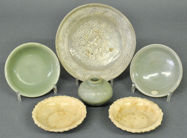 Appraisal: - Six pieces of th th Asian glazed earthenware-plate dia