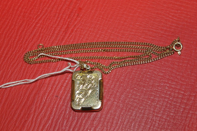 Appraisal: A CT GOLD LOCKET of square cut form with engraved