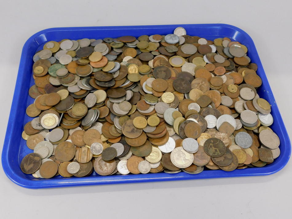 Appraisal: A large quantity of British and foreign coinage