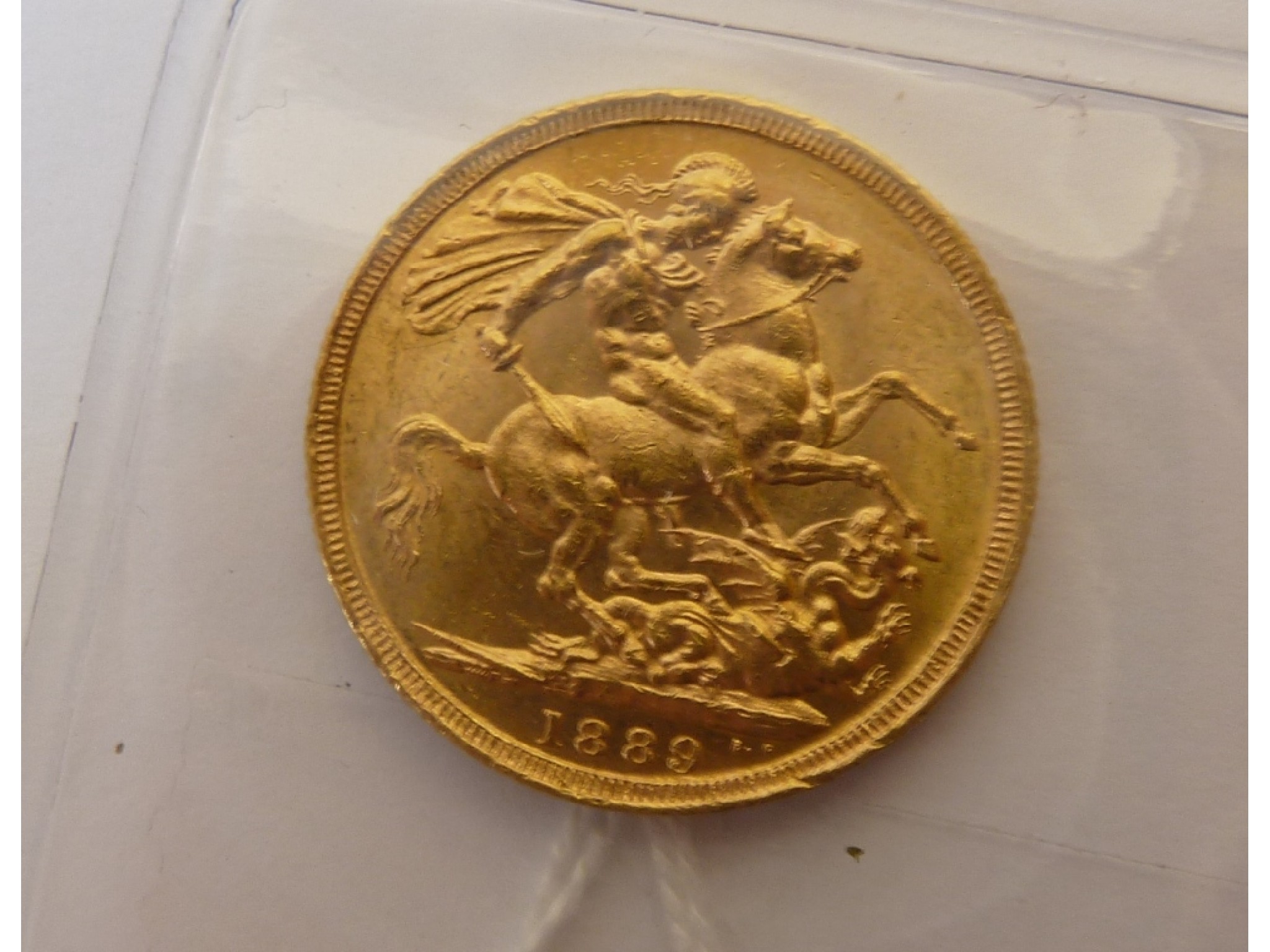 Appraisal: A QUEEN VICTORIA GOLD SOVEREIGN uncirculated