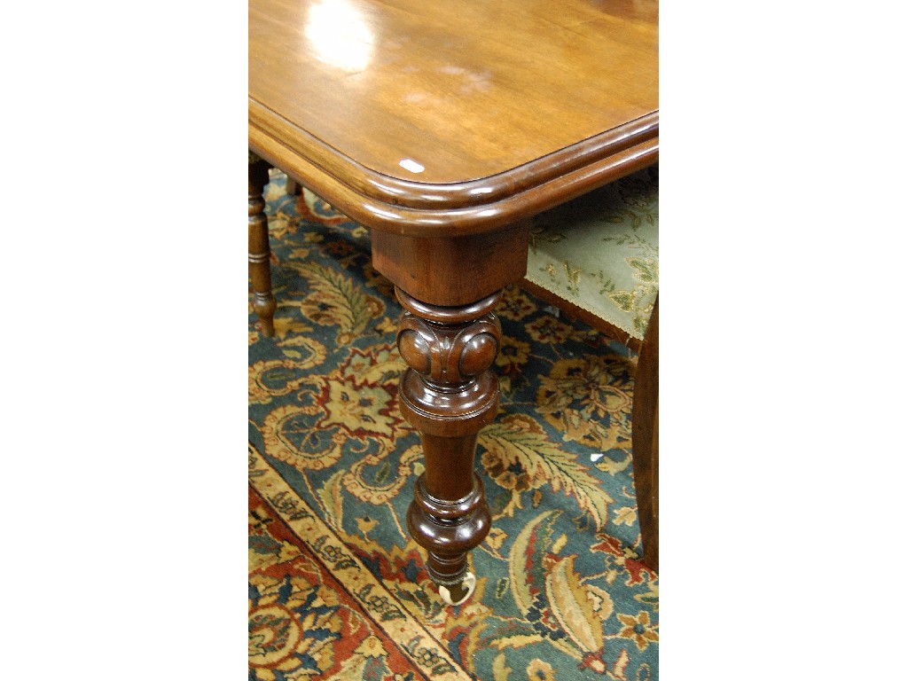 Appraisal: Victorian mahogany wind action dining table having two removable leaves