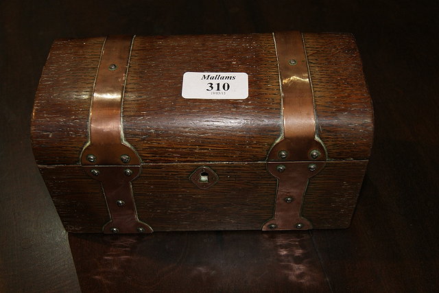 Appraisal: AN ARTS AND CRAFTS COPPER AND OAK JEWELLERY BOX cm