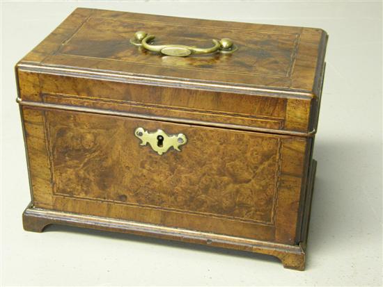 Appraisal: th century walnut and boxwood strung tea caddy the interior